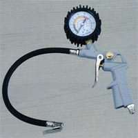 Tire Inflator Gauge For Use With Single Clip-On Connector