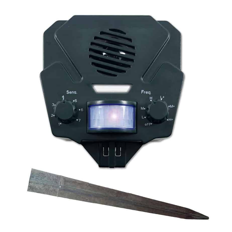 Ultrasonic Solar-Powered Pest Animal Repeller