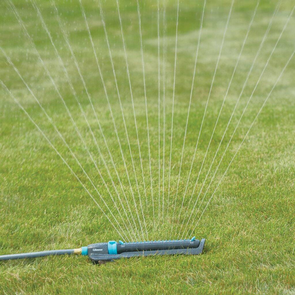 Width-Controlled Oscilating Sprinkler 2 Width-Controlled Oscilating Sprinkler